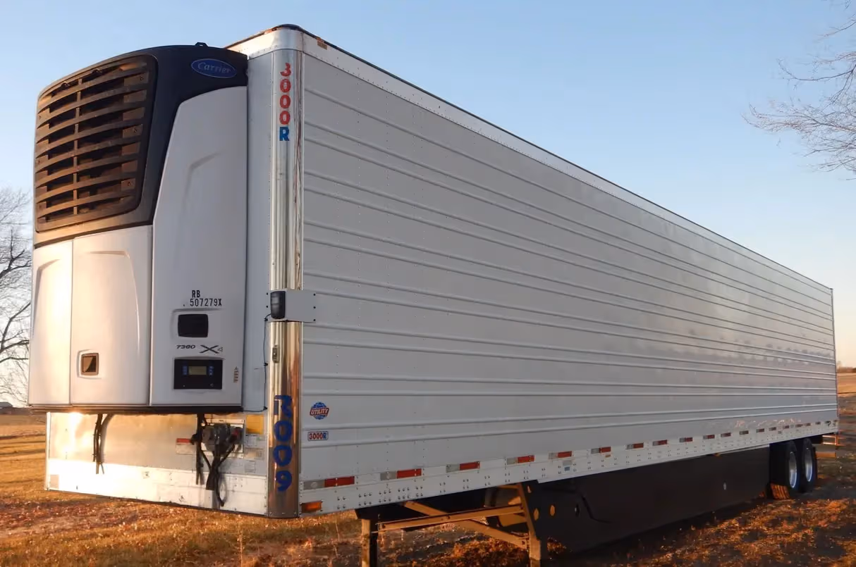 2016 Utility 3000R Refrigerated